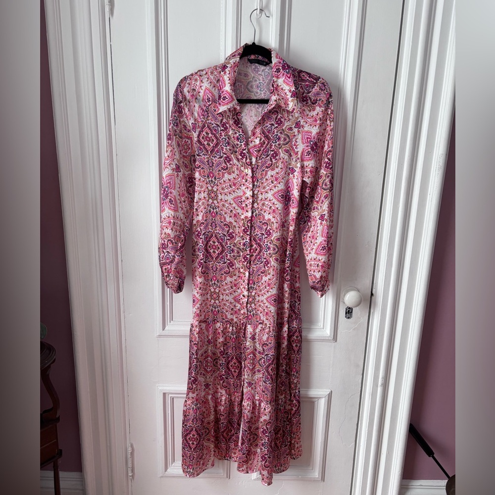 Zara women’s Pink Paisley Long Sleeve Sheer V Neck Maxi Dress Ruffle Size XL